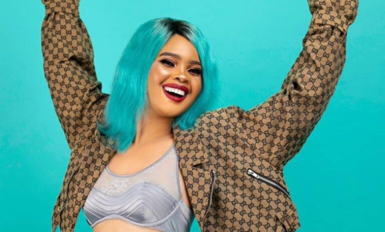 VIDEO: Sunny – Rihanna Mp4 Download