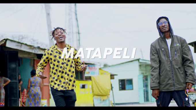 Manfongo Ft Mzee Wa Bwax – Matapeli Mp4 Download