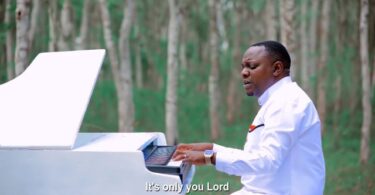 AUDIO: Christopher Mwahangila - Uniinue Mp3 Download