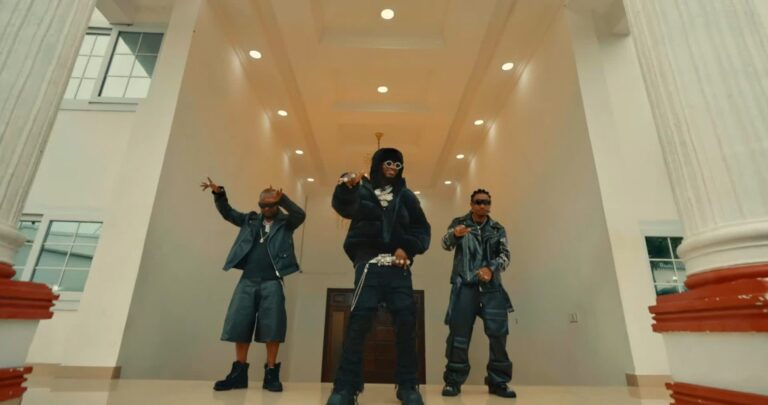 VIDEO: Diamond Platnumz Ft Mr. Blue & Jay Melody - Mapoz Mp4 Download